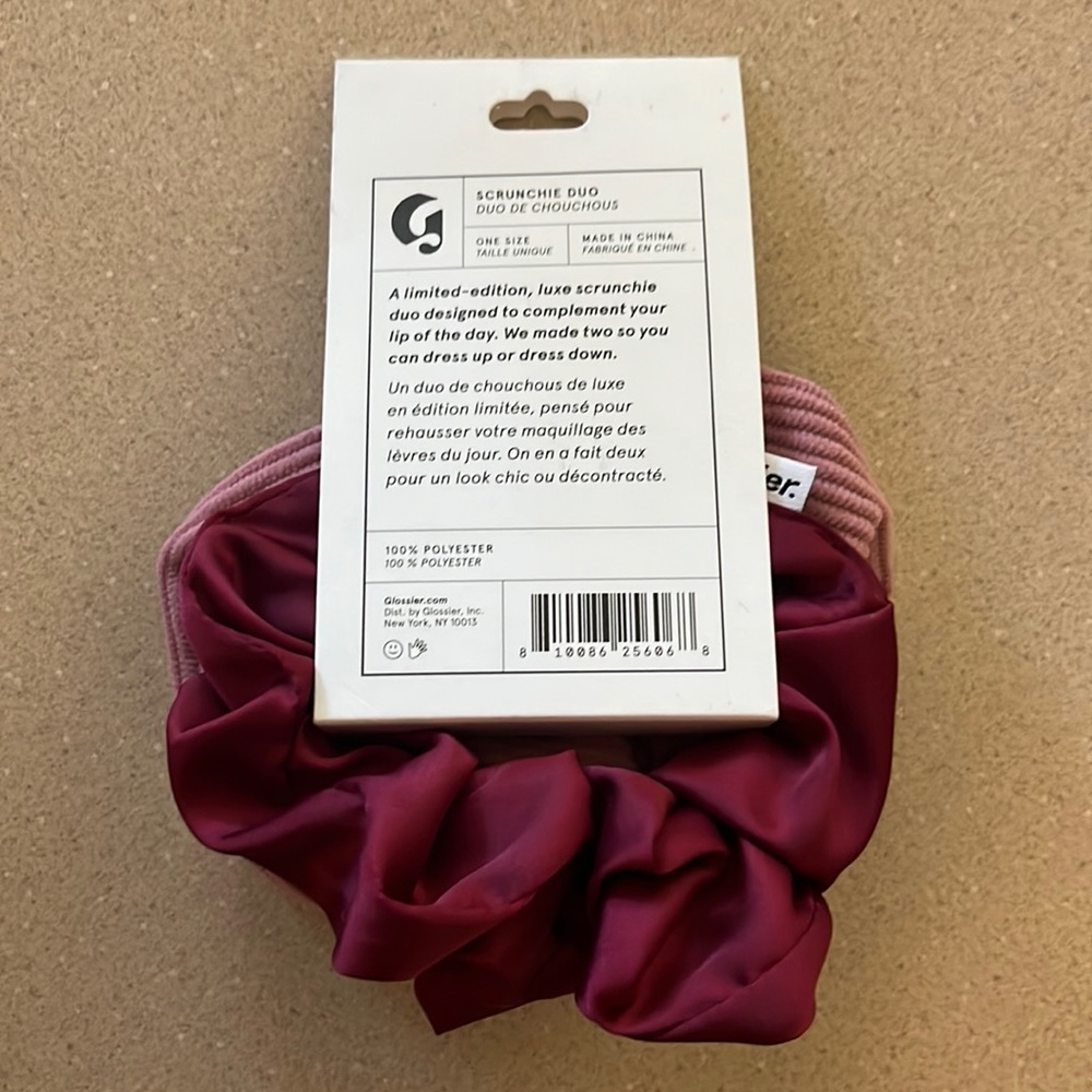 Glossier scrunchie duo